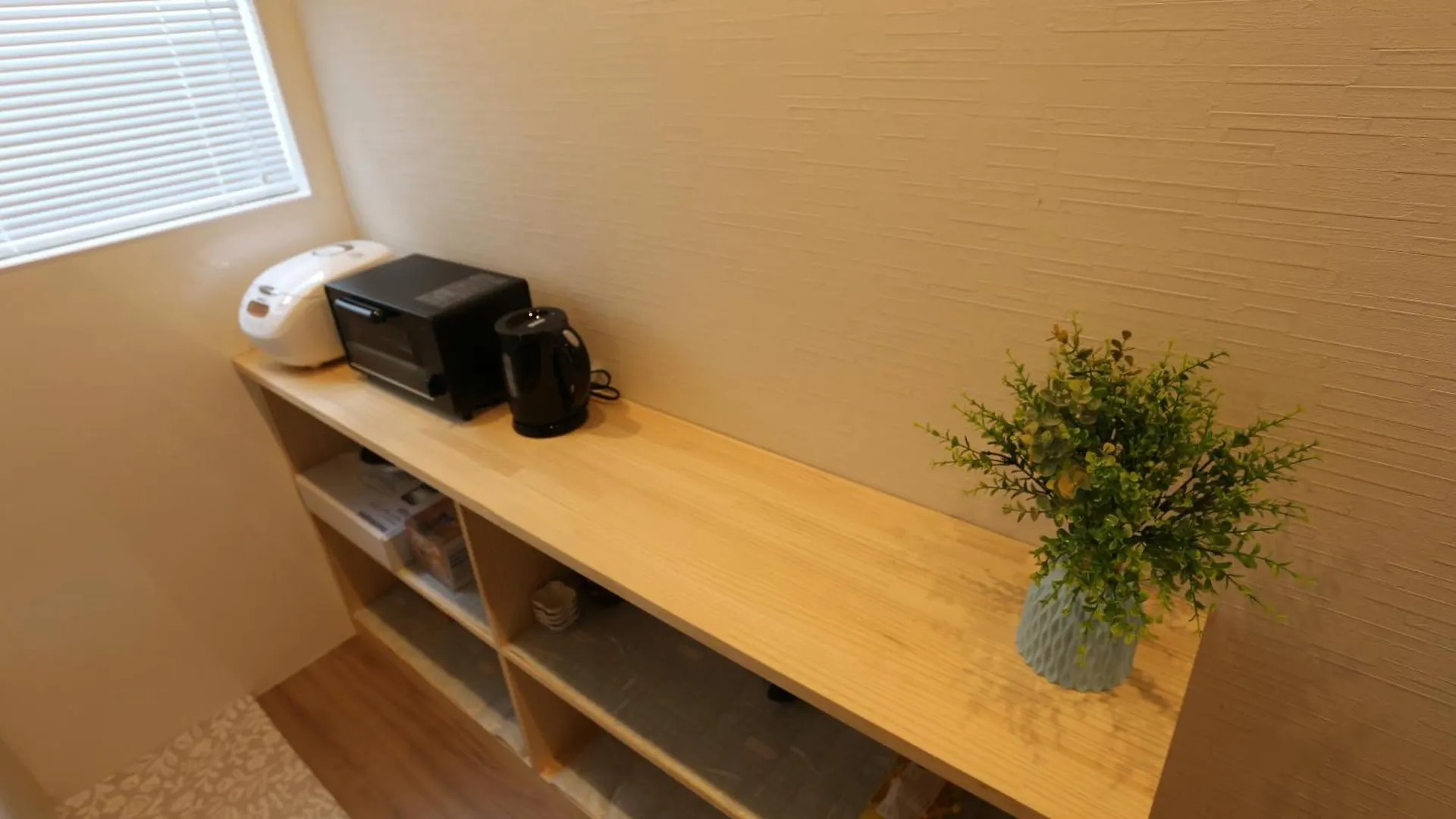 Apartment Mizuken Home With Living Room And Sofa Bed Tokyo